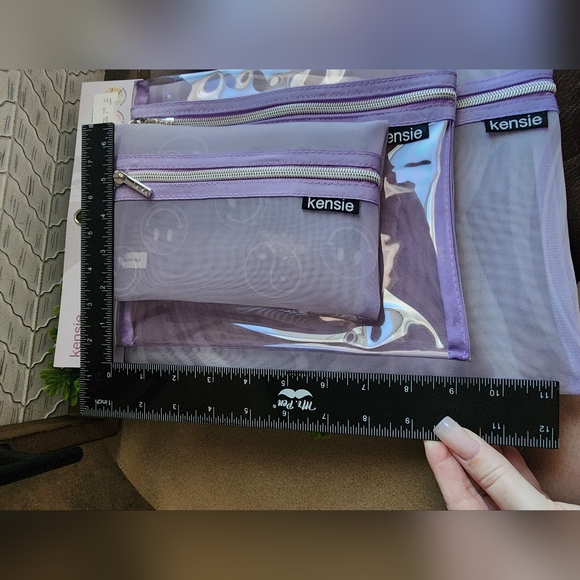 NWT Kensie Pamper & Organize Travel Set - Picture 4 of 7